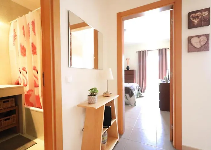 Apartamento T1 Flamingo - - 1,5 Km Da Portimão