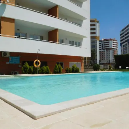 T1 Flamingo - - 1,5 Km Da