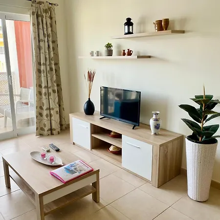 T1 Flamingo - - 1,5 Km Da